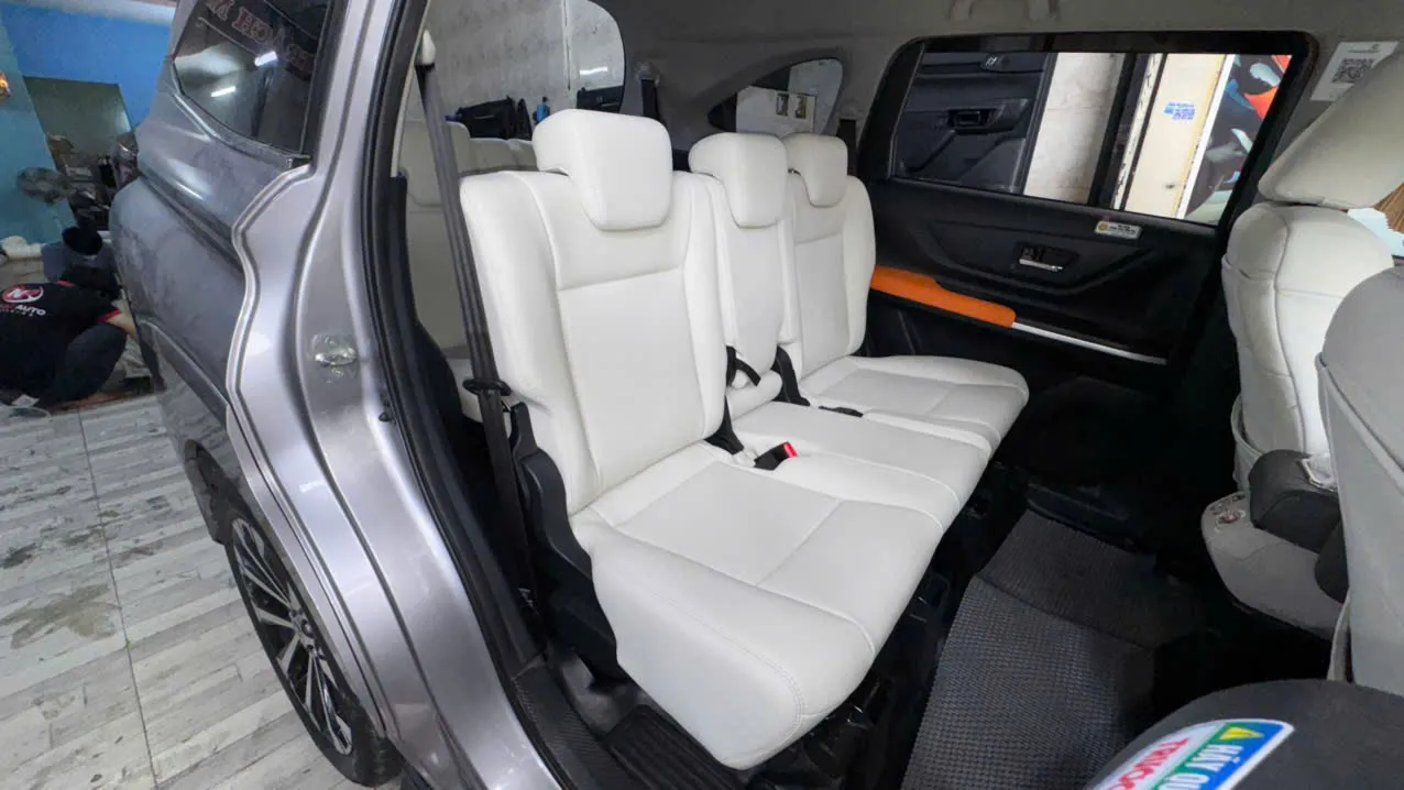 Bọc ghế Toyota Veloz